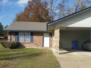110 Shady Bend Dr, Lufkin, TX 75901