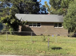 523 E 5th Ave, Raeford, NC 28376