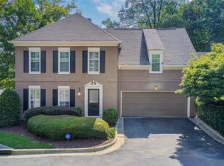 13 Ridgemere Trce, Sandy Springs, GA 30328