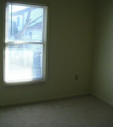 4th image of 10435 Rapidan Ln