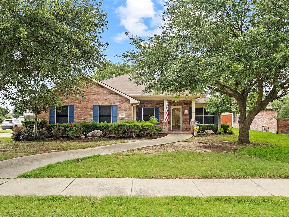 1st image of 103 Forest Creek Ln