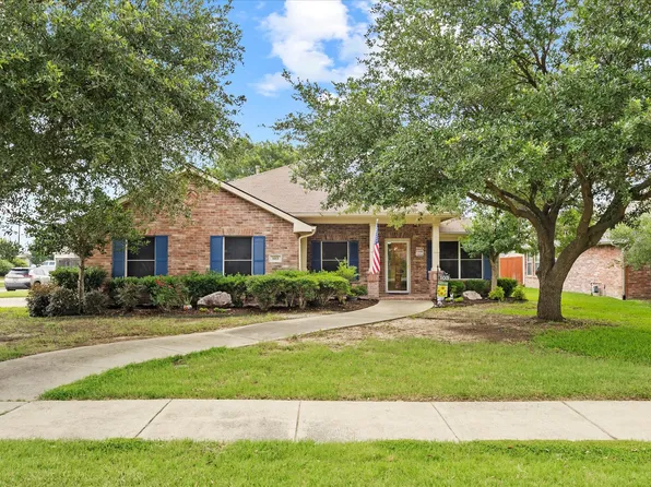 103 Forest Creek Ln, Terrell, TX 75160