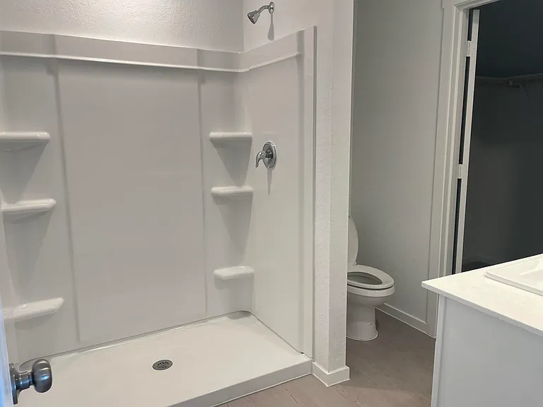 255 Zyra Ave — Photo 6