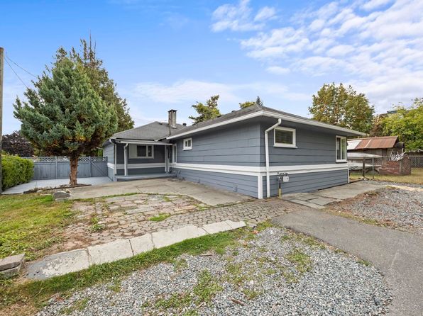 3 bedroom rental in Surrey — photo 20