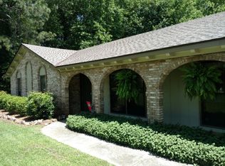 5214 Gay Meadow Dr, Columbus, GA 31909