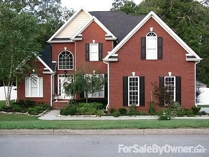 Front
						:
						Anyone want curb appeal?!
