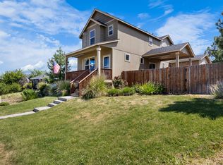 330 SW 35th St, Redmond, OR 97756