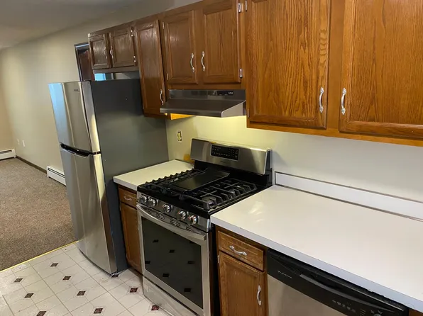 48 Evergreene, Wallingford, CT 06492