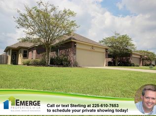 3192 Nicholson Lake Dr, Baton Rouge, LA 70810