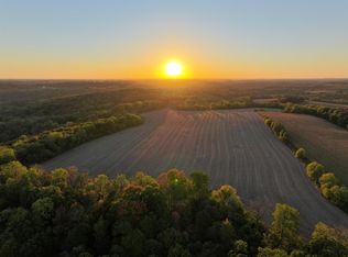 5666 Farmers Ridge Rd, Highland, WI 53543