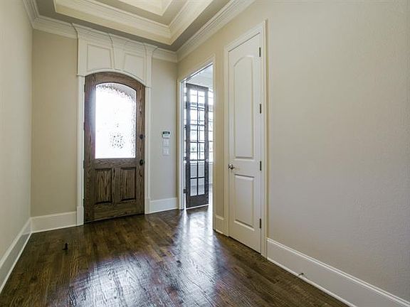 3rd image of 3912 Ivy Glenn Ct