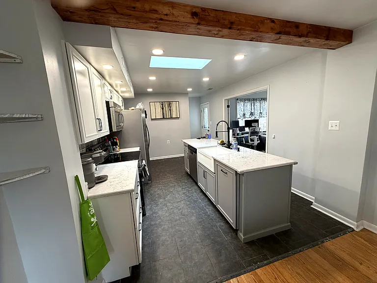 2119 Oaklyn Dr — Photo 10