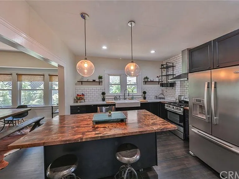 449 Walnut Ave — Photo 7