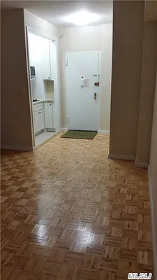 Sold by Benjamin Realty Since 1980 | media 15