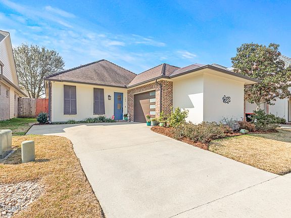 2nd image of 109 Croft Row