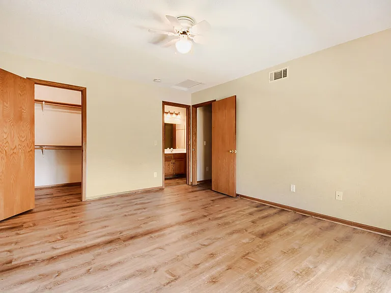 13161 Fordham Ct — Photo 14
