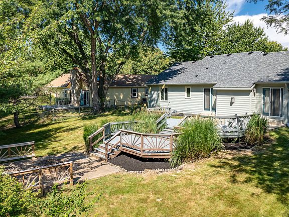 5th image of 9859 Beam Ridge Dr