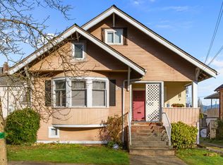 1925 Adanac St, Vancouver, BC