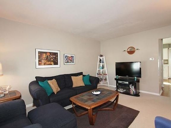 2nd image of 4261 W Cherrywood Ln #4261