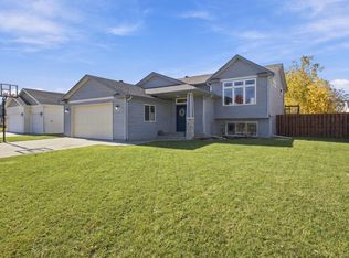 4530 10th St W, West Fargo, ND 58078