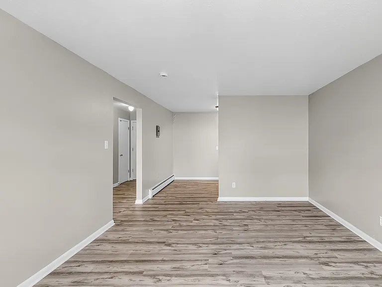 1443 N Monroe St — Photo 29