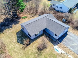 38 Pleasant Hill Dr, Waterville, ME 04901