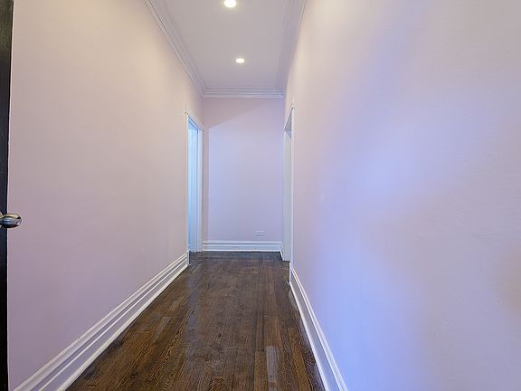 3rd image of 3819 W Van Buren St