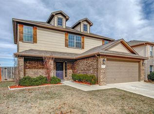 4113 Mantis St, Fort Worth, TX 76106