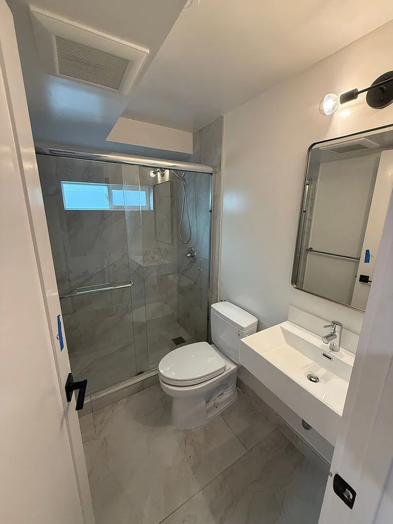 Bright, Newly Updated 2br/1ba Adu With Backyard 418 Higate Dr., Daly City — Photo 4