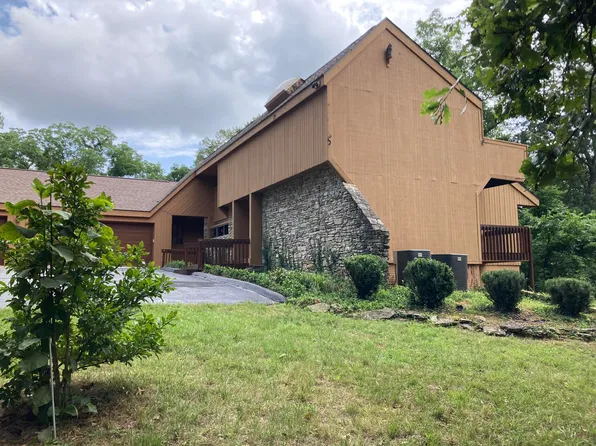 22675 Farm Road 2012, Crane, MO 65633