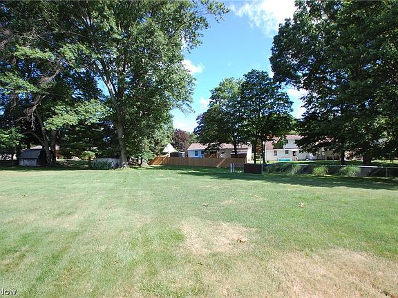 5th image of 3324 Estates Cir