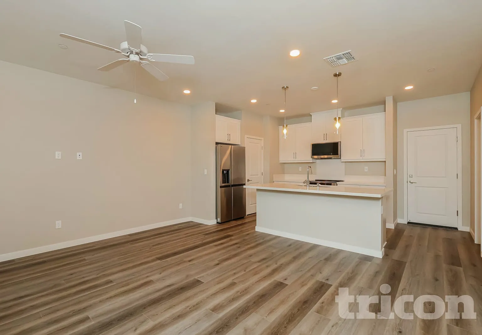 10553 Pino Court Elk Grove CA — Photo 4
