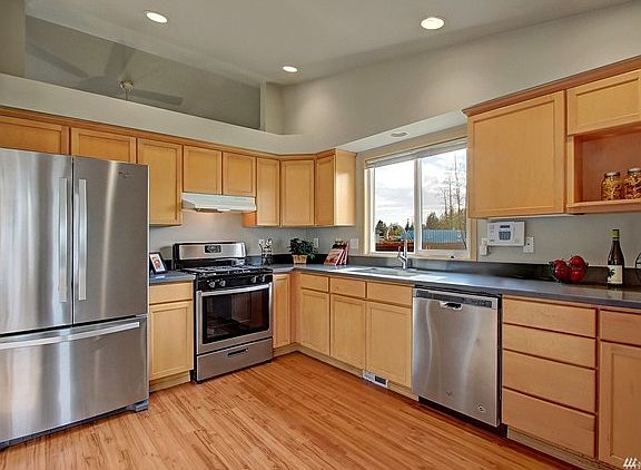 5th image of 5611 103rd St NE