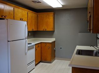 415 Columbia Ave, Gladstone, OR 97027