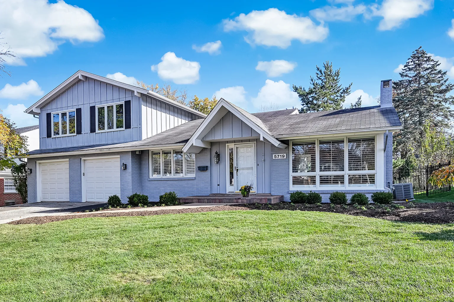 5719 Grand Ave photo 1