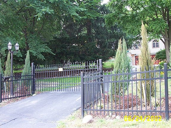 3rd image of 2851 Washtenaw Ave