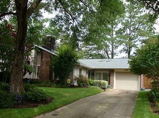 1505 Lake Christopher Dr, Virginia Beach, VA 23464
