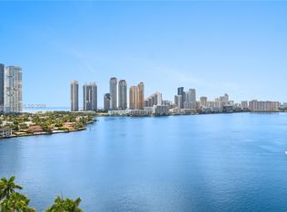 Mystic Pointe, Aventura, FL 33180