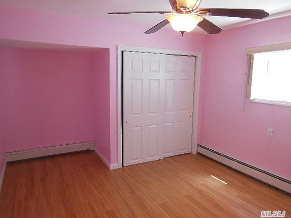 4th image of 298 Nassau Ln N