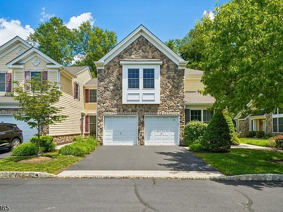 2nd image of 11 Hopkins Ct