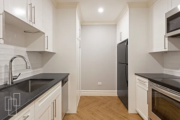 Rented by Garfield Realty  | media 23