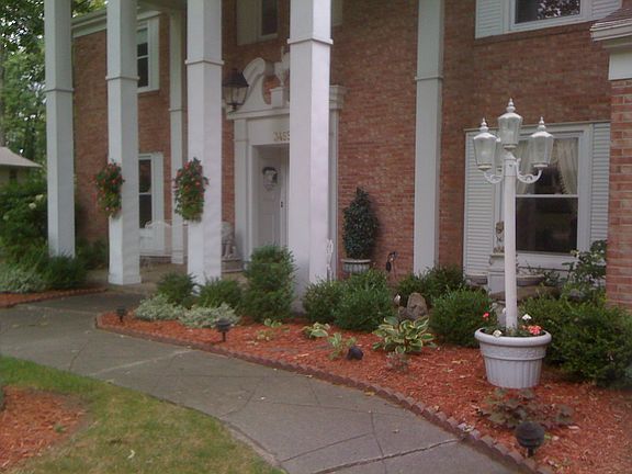 4th image of 3459 Highland Dr