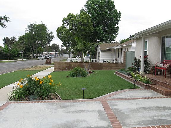 5th image of 2501 Zandia Ave