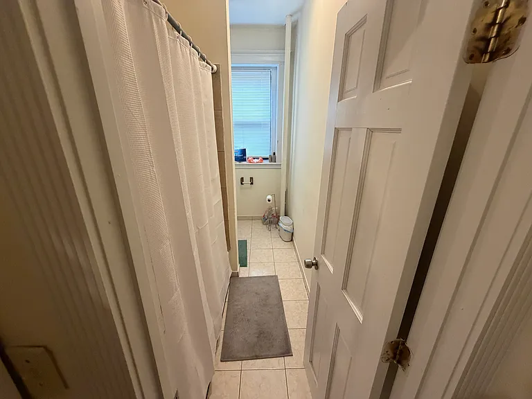 1318 Commonwealth Ave #10 — Photo 8