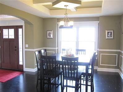 5th image of 990 Granite Dr
