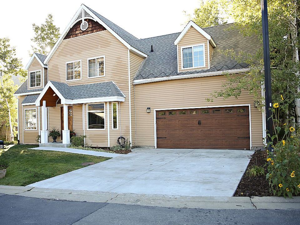 2nd image of 2880 Cochise Ct
