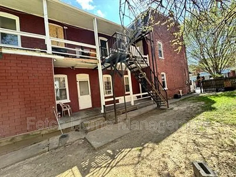19 S Ann St #6 — Photo 8