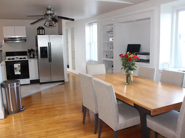 184 W Canton St #Penthouse 7 — Photo 10