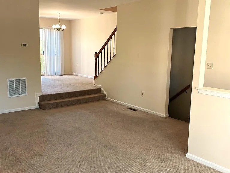 12339 Sandy Point Ct — Photo 3