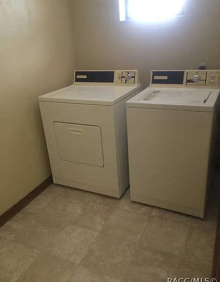 270 E Glassboro Ct — Photo 4